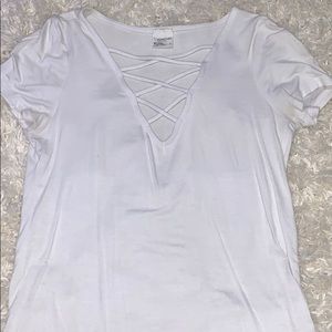 Tillys crossed front tee